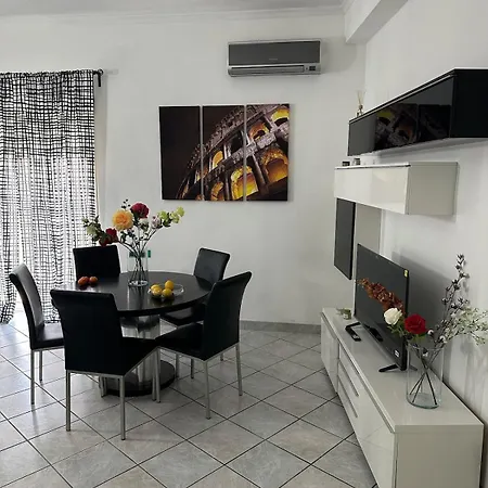 Apartment Andrea Happy House Vacation Rome